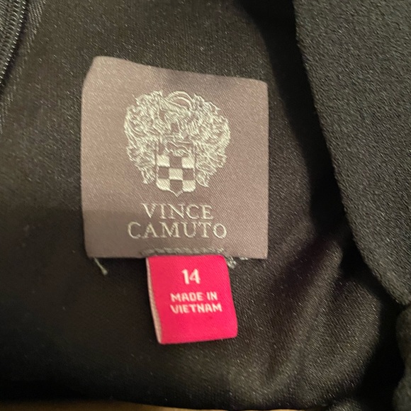 Sleeveless Bow Tie Mock Neck Jumpsuit - Picture 3 of 4